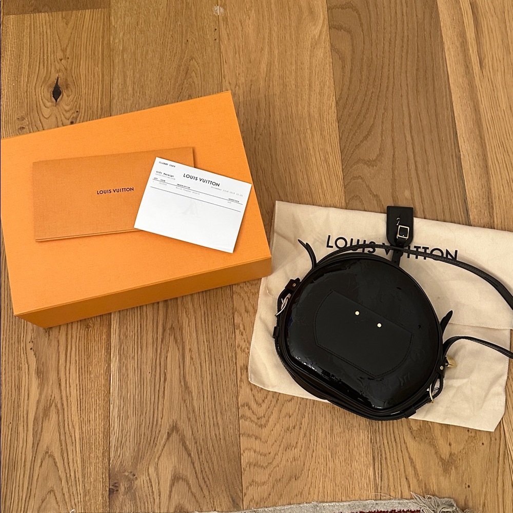 Louis Vuitton Boite Chapeau Souple MM Black Vernis And Leather Bag box dust bag